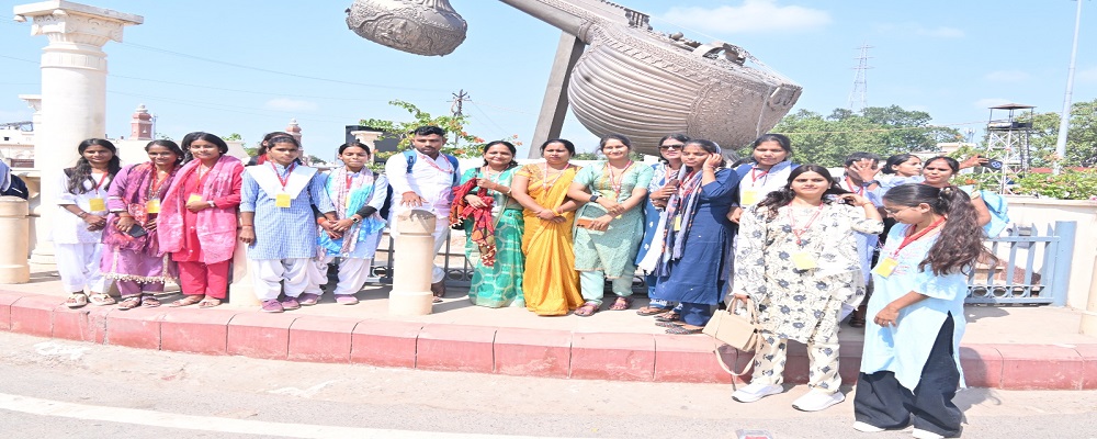 GAYADEI MAHILA MAHAVIDYALAYA, DURGAPUR ROAD, BAGHWARIA KATRA, PHOOLKUNWAR, AMETHI	